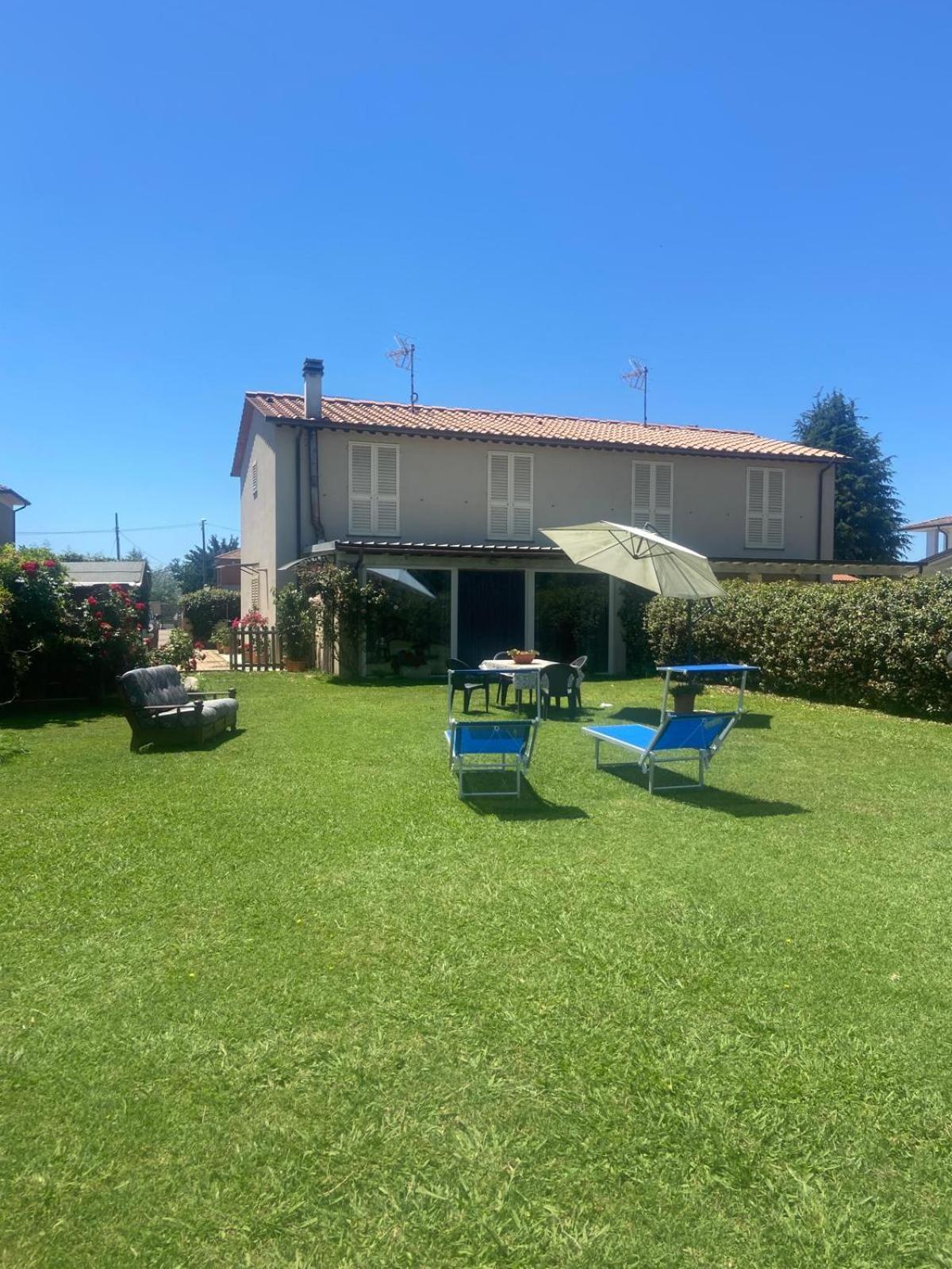 Villa Casa Ariel Lucca Exterior foto